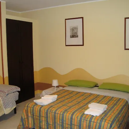 Casa Ferrara مونوبولي